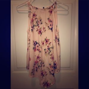 Floral tank top with gold necklace